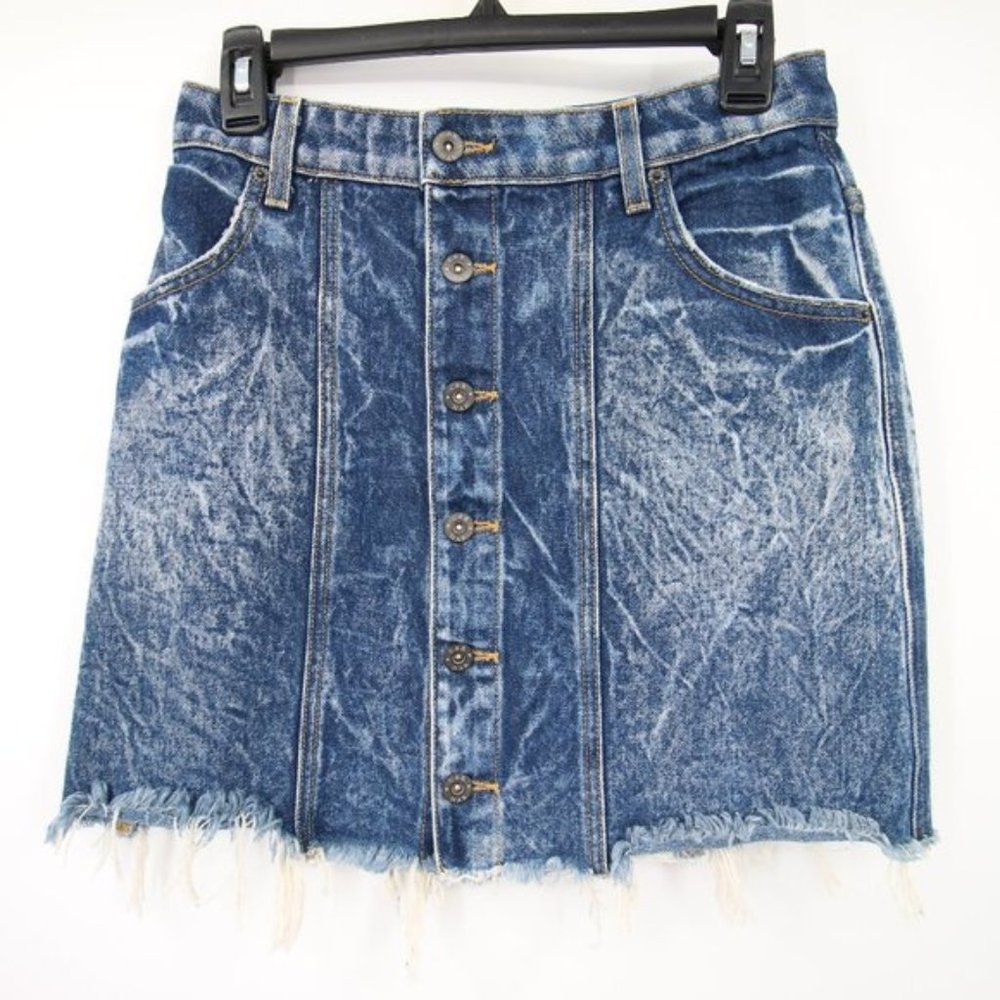 NEW Carmar Acid Wash Denim Mini Skirt Button Down Front Distressed Size 27
